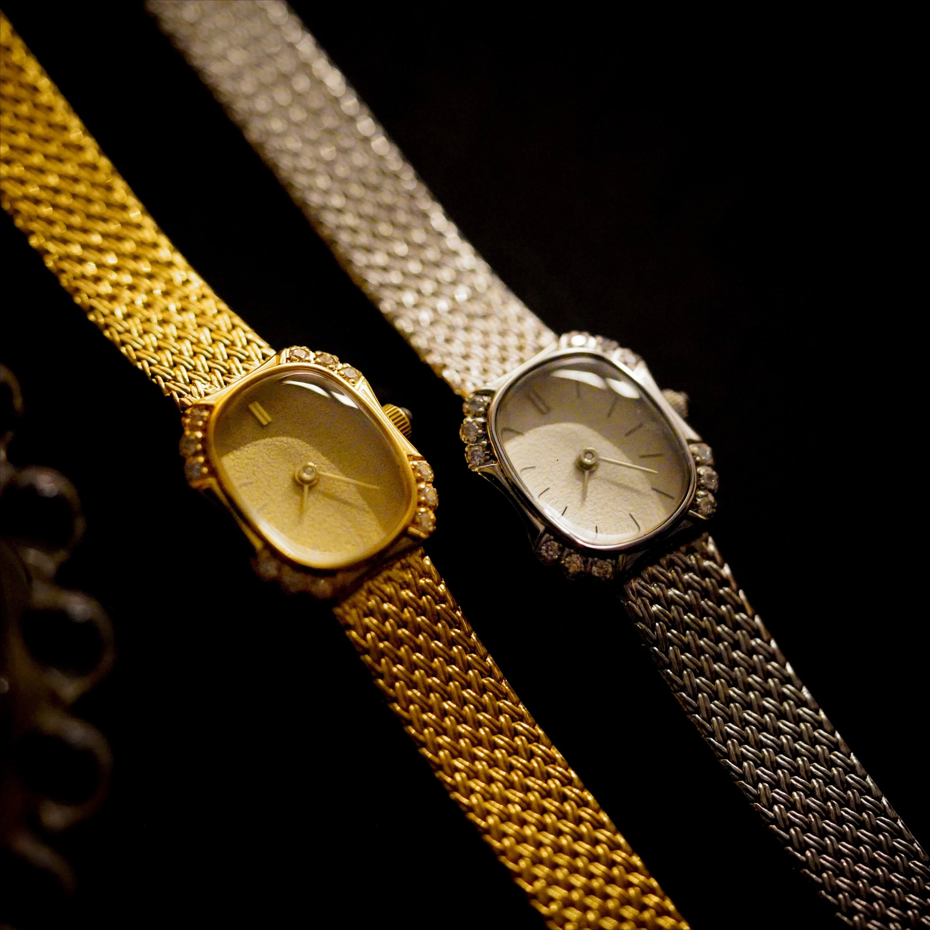 The Noire Luxe Watch
