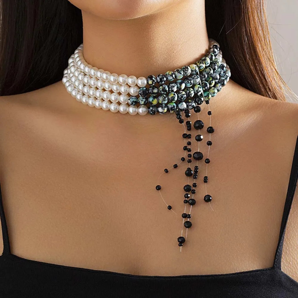 Noir Pearl Drip Choker