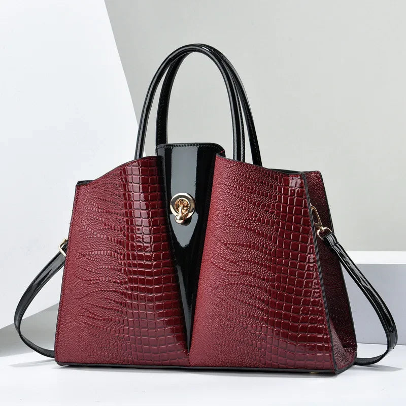 Dakota Handbag